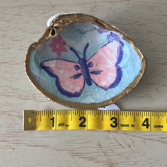 Clam Shell Ring Earrings trinket Holder Butterfly with Gold tone trim - Picture 4 of 5